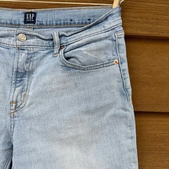 Gap Girlfriend High Rise Light Blue Denim Ankle Crop Jeans Sz 8 - Picture 3 of 13